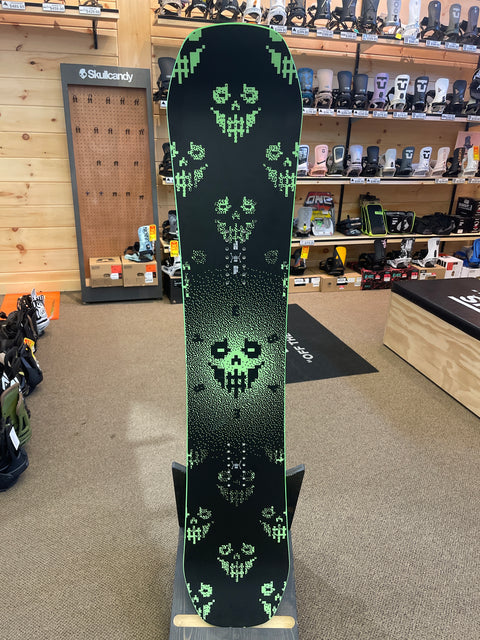 DEMO YES. Shifter XTRM Snowboard 2026