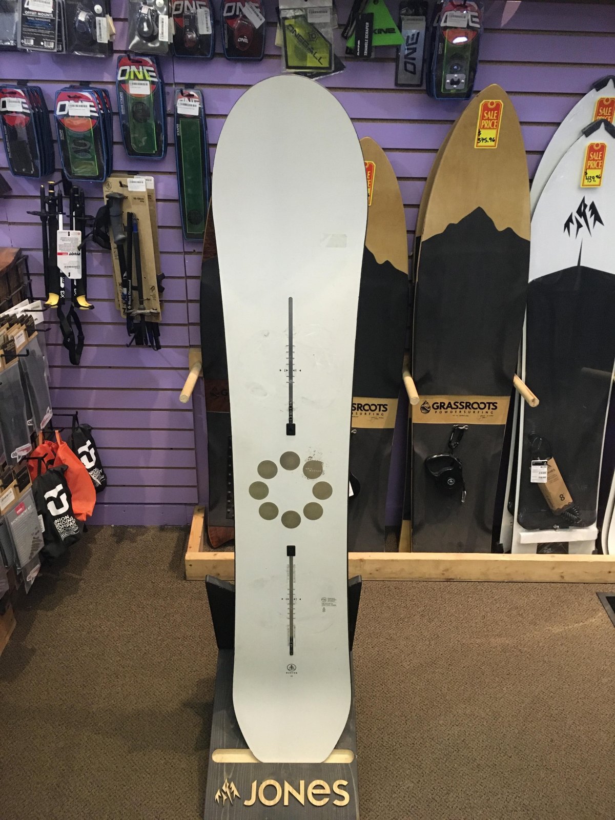 DEMO Burton Family Tree Gril Master Snowboard 2024 – Darkside Snowboards