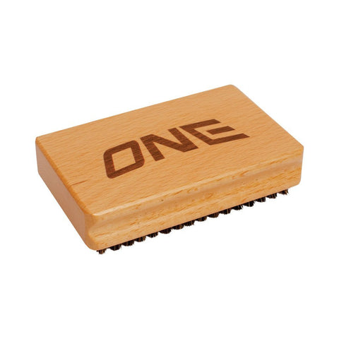 One Ball Horsehair Brush
