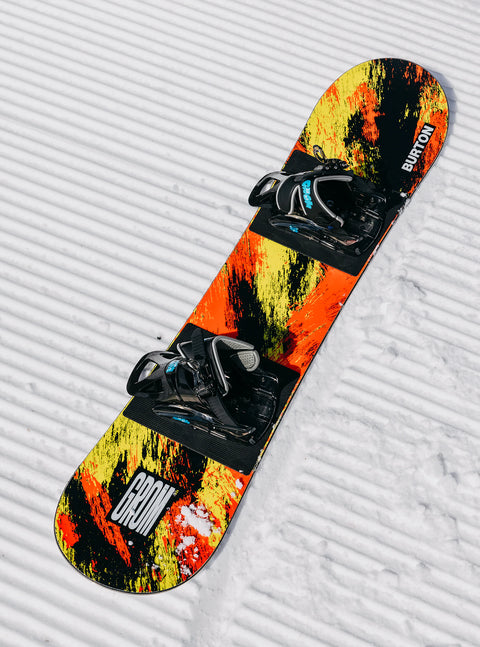 Burton Kids' Grom Ketchup/Mustard Snowboard 2025