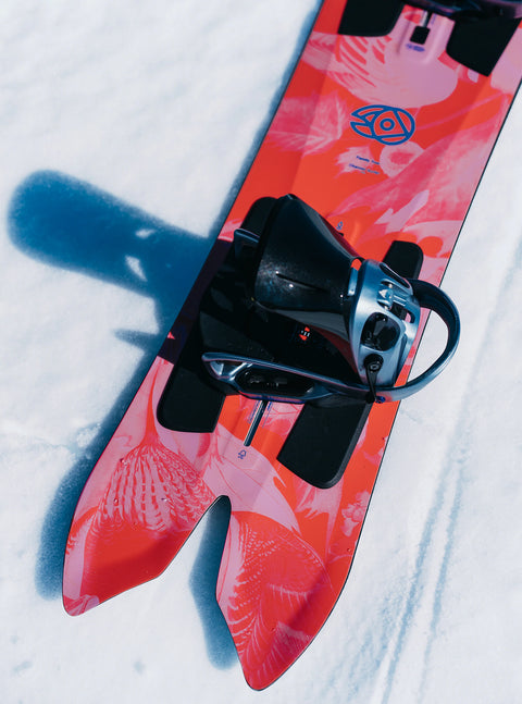 Burton Family Tree 3D Channel Surfer Flat Top Snowboard 2026