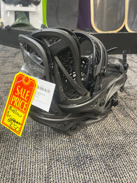 MUDLOW Burton Escapade Re:Flex Snowboard Binding 2022