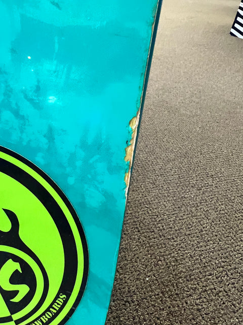 DEMO Burton Family Tree High Spirits Snowboard 2017