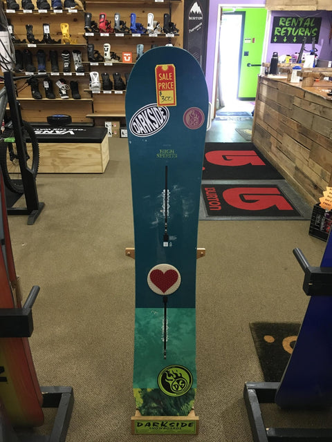 DEMO Burton Family Tree High Spirits Snowboard 2017
