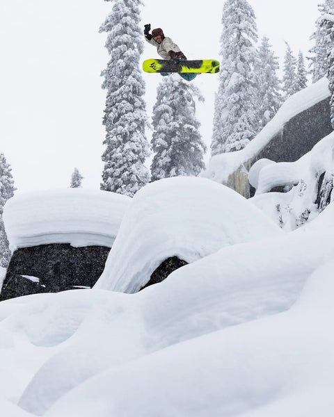 Jones Men's Howler Snowboard 2026