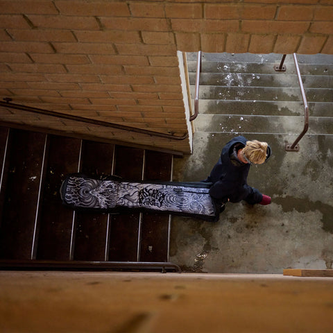 Dakine Low Roller Snowboard Bag x Mayhem 2026