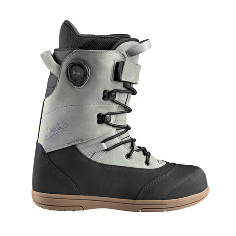 Deeluxe AREth RIN snowboard boots in black and gray with BOA dial and gum sole
