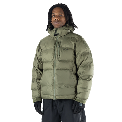 Man wearing Howl quilted puffer jacket with hood and front zip closure