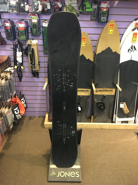 DEMO Burton Hometown Hero Snowboard 2024